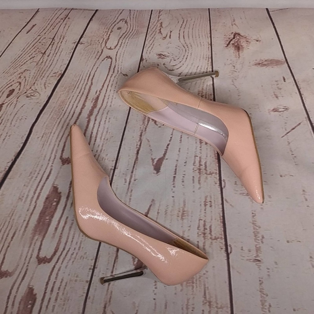 ⭐️ Sassy Pointed Toe Heels
